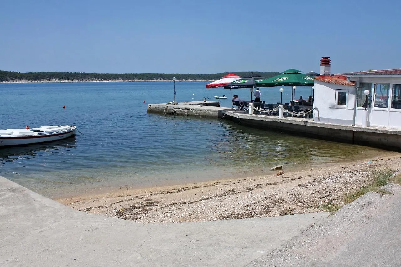 ** Pensionat Apartments And Rooms With Parking Space Barbat, Rab - 5070 Barbat na Rabu Kroatien
